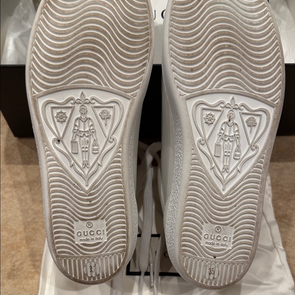 Gucci Off-White Leather Sneakers - Picture 6 of 7